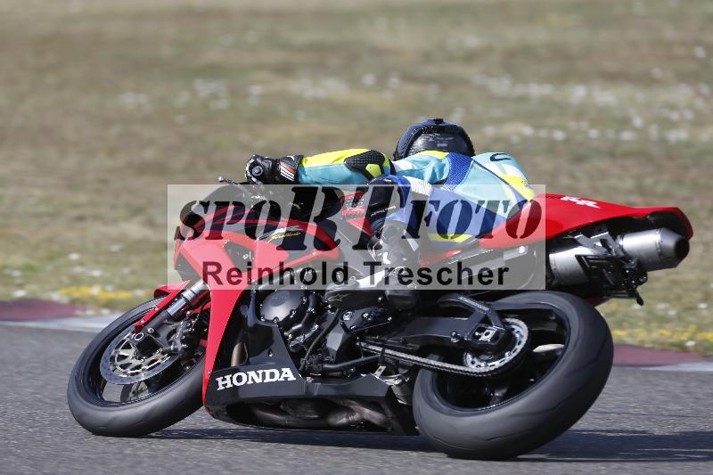 /37 09.08.2026  Pluess Motosport ADR/Einsteiger/29